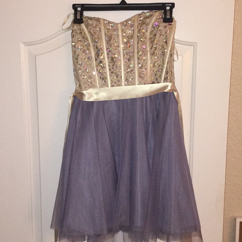 Homecoming dress - Picture 4 of 6